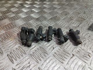 bontott MERCEDES-BENZ E-CLASS Porlasztó (1 db)