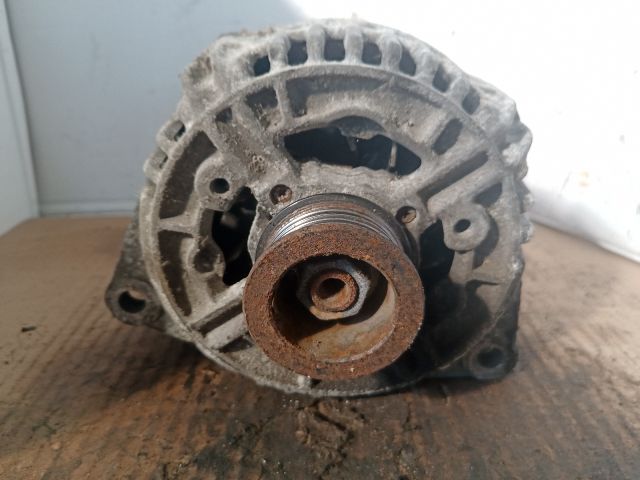 bontott MERCEDES-BENZ E-CLASS Generátor