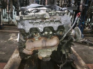 bontott MERCEDES-BENZ E-CLASS Motor (Fűzött blokk hengerfejjel)
