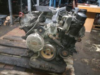 bontott MERCEDES-BENZ E-CLASS Motor (Fűzött blokk hengerfejjel)