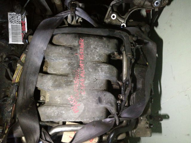 bontott MERCEDES-BENZ E-CLASS Olajszűrő Ház