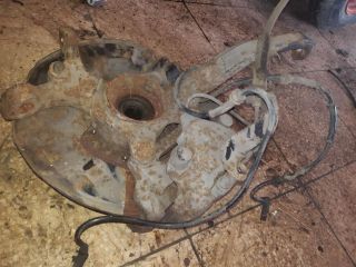 bontott MERCEDES-BENZ E-CLASS Bal első Csonkállvány Kerékaggyal