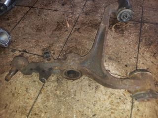 bontott MERCEDES-BENZ E-CLASS Jobb első Lengőkar