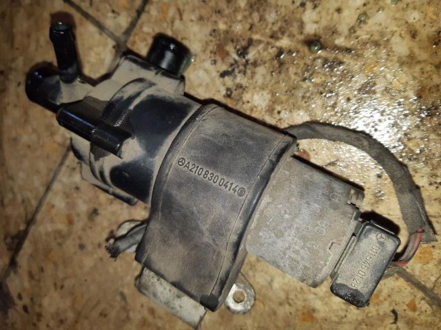 bontott MERCEDES-BENZ E-CLASS Vízpumpa