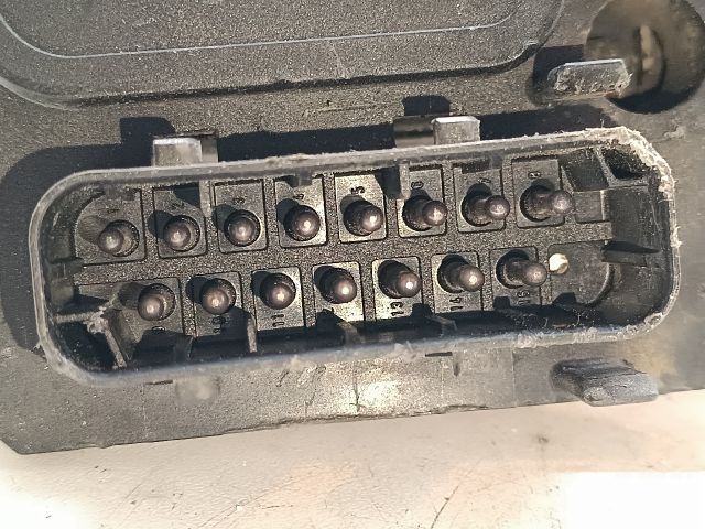 bontott MERCEDES-BENZ E-CLASS ABS Kocka