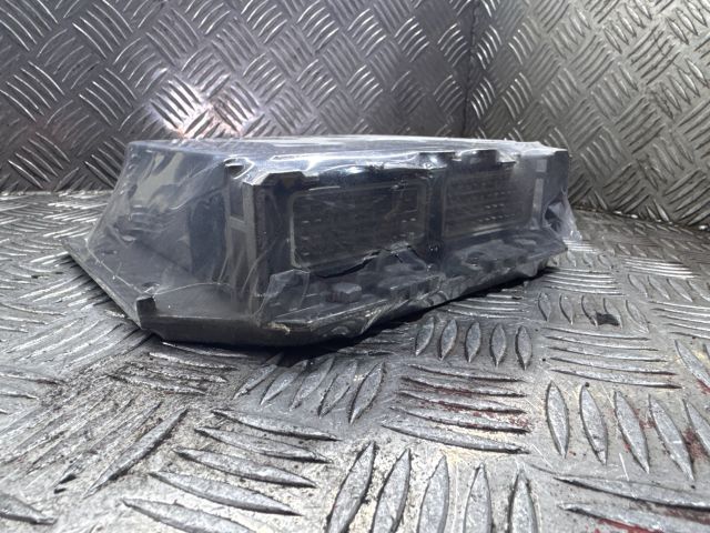 bontott MERCEDES-BENZ E-CLASS Motorvezérlő