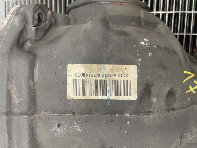 bontott MERCEDES-BENZ E-CLASS Differenciálmű Tartó Bak