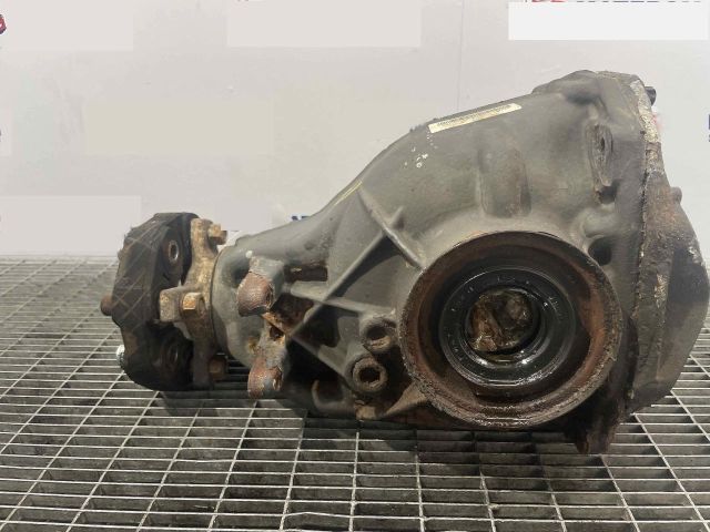 bontott MERCEDES-BENZ E-CLASS Differenciálmű Tartó Bak