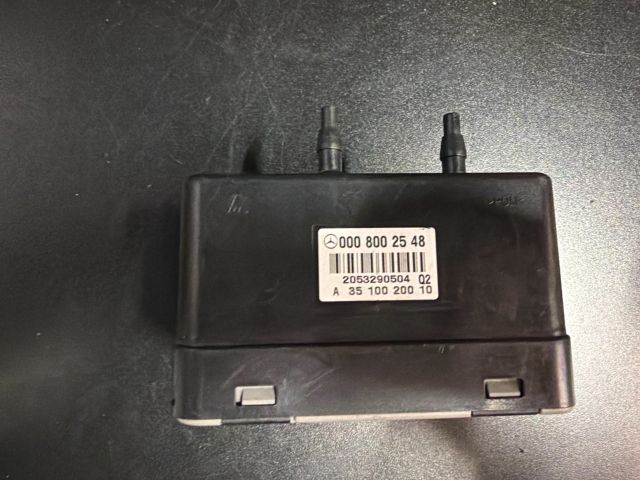 bontott MERCEDES-BENZ E-CLASS Vákumpumpa