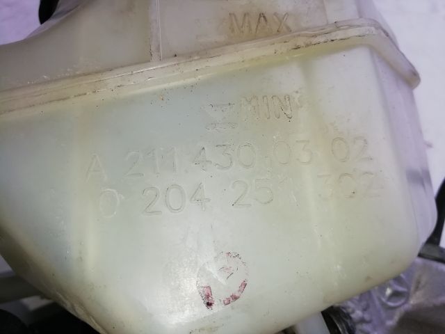 bontott MERCEDES-BENZ E-CLASS Főfékhenger