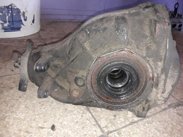 bontott MERCEDES-BENZ E-CLASS Hátsó Differenciálmű