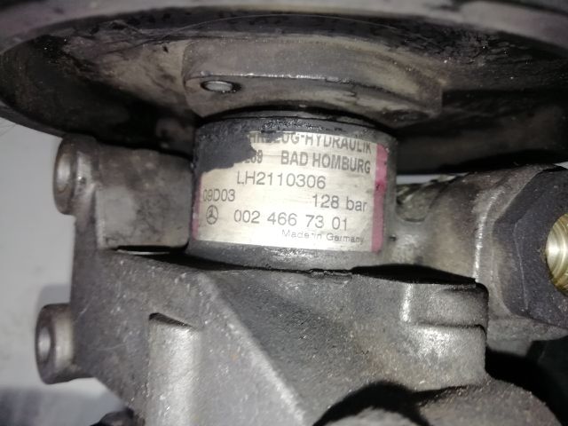 bontott MERCEDES-BENZ E-CLASS Kormányszervó Motor (Hidraulikus)