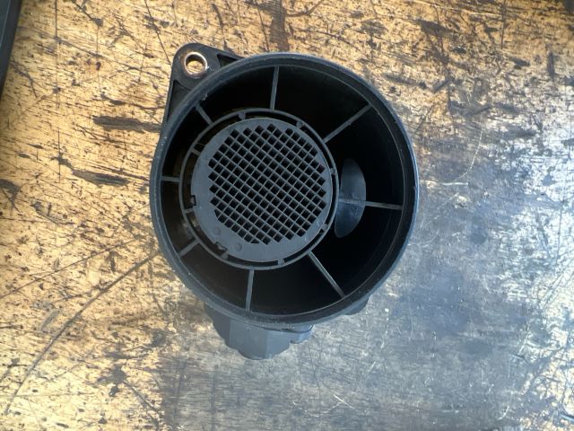 bontott MERCEDES-BENZ E-CLASS Légtömegmérő