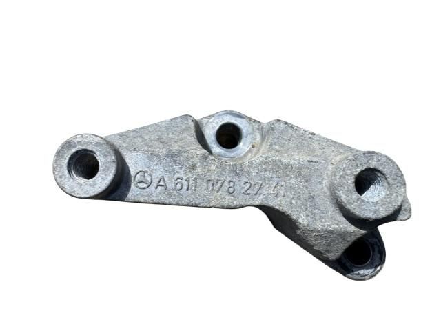 bontott MERCEDES-BENZ E-CLASS Motor Tartó Bak (Pozíciófüggetlen)