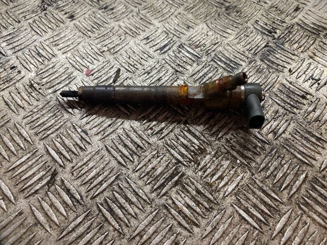 bontott MERCEDES-BENZ E-CLASS Porlasztó (1 db)