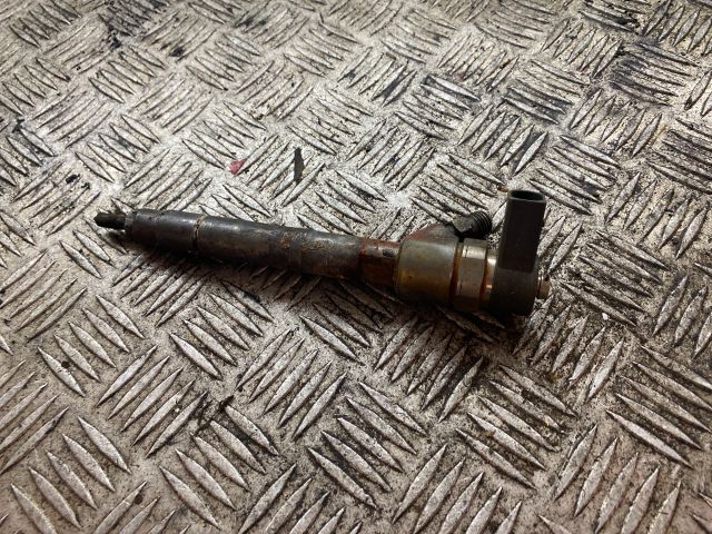 bontott MERCEDES-BENZ E-CLASS Porlasztó (1 db)