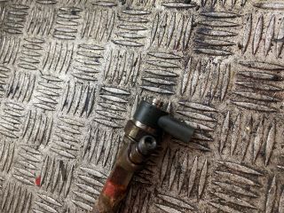 bontott MERCEDES-BENZ E-CLASS Porlasztó (1 db)