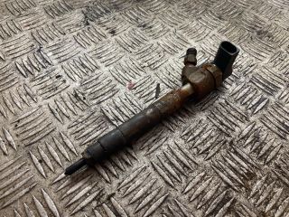 bontott MERCEDES-BENZ E-CLASS Porlasztó (1 db)