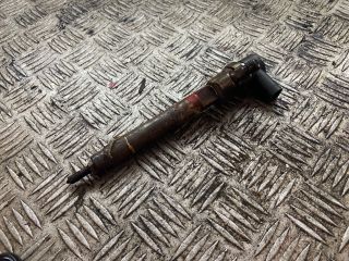 bontott MERCEDES-BENZ E-CLASS Porlasztó (1 db)