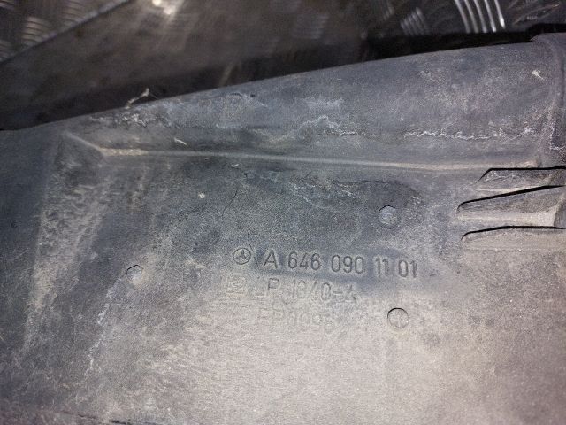 bontott MERCEDES-BENZ E-CLASS Légszűrő Ház