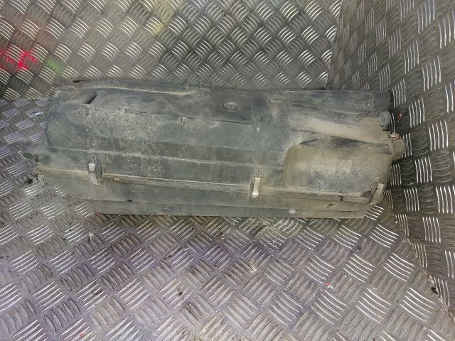 bontott MERCEDES-BENZ E-CLASS Légszűrő Ház