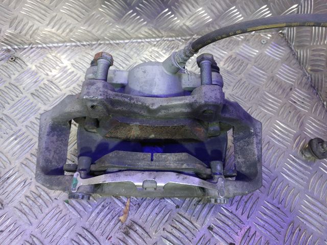 bontott MERCEDES-BENZ E-CLASS Bal első Féknyereg Munkahengerrel