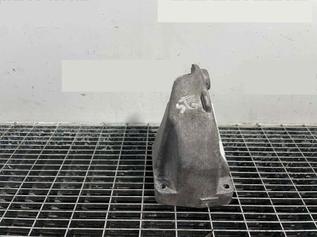 bontott MERCEDES-BENZ E-CLASS Motor Tartó Bak Bal