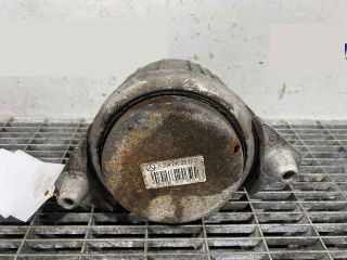 bontott MERCEDES-BENZ E-CLASS Motor Tartó Bak (Pozíciófüggetlen)