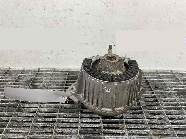 bontott MERCEDES-BENZ E-CLASS Motor Tartó Bak (Pozíciófüggetlen)