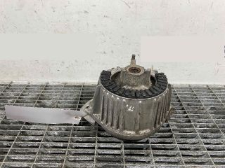 bontott MERCEDES-BENZ E-CLASS Motor Tartó Bak (Pozíciófüggetlen)