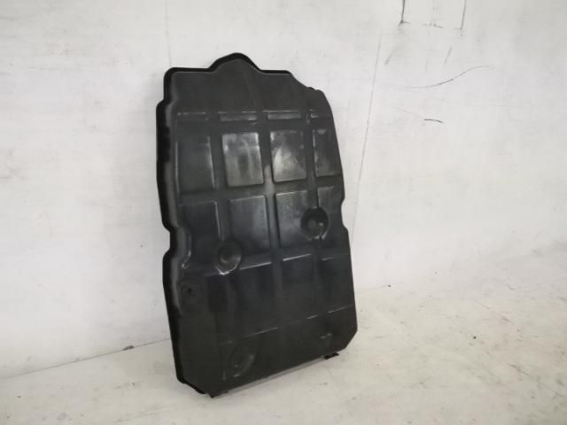 bontott MERCEDES-BENZ E-CLASS Olajteknő