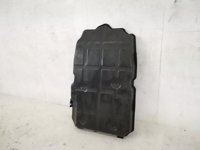 bontott MERCEDES-BENZ E-CLASS Olajteknő