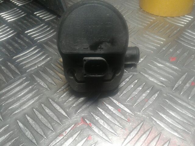 bontott MERCEDES-BENZ E-CLASS Vízpumpa