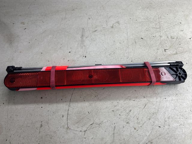 bontott MERCEDES-BENZ E-CLASS Elakadásjelző Háromszög