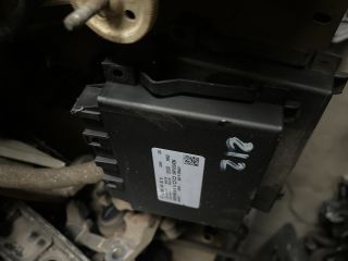 bontott MERCEDES-BENZ E-CLASS Elektronika (Magában)