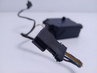 bontott MERCEDES-BENZ E-CLASS Elektronika (Magában)