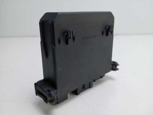 bontott MERCEDES-BENZ E-CLASS Elektronika (Magában)