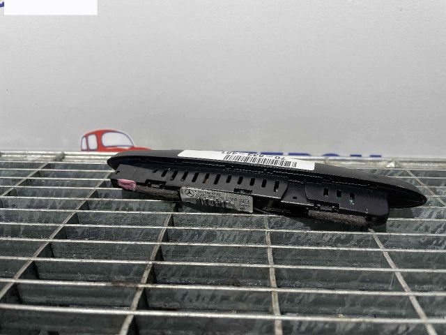 bontott MERCEDES-BENZ E-CLASS Elektronika (Magában)