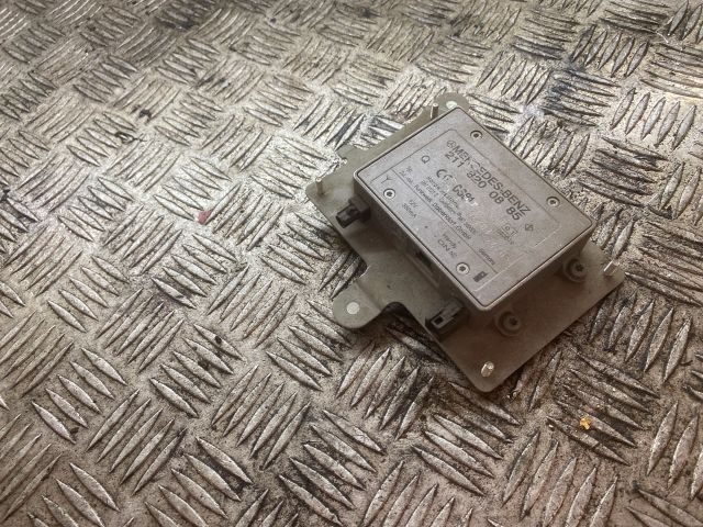 bontott MERCEDES-BENZ E-CLASS Elektronika (Magában)