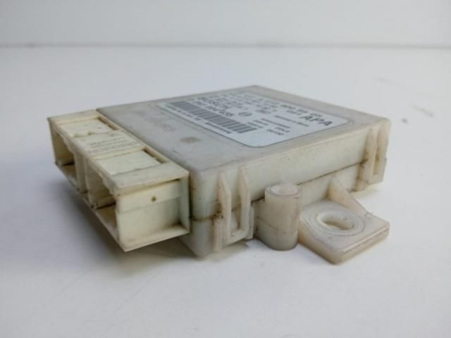 bontott MERCEDES-BENZ E-CLASS Elektronika (Magában)