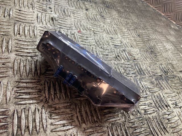 bontott MERCEDES-BENZ E-CLASS Elektronika (Magában)