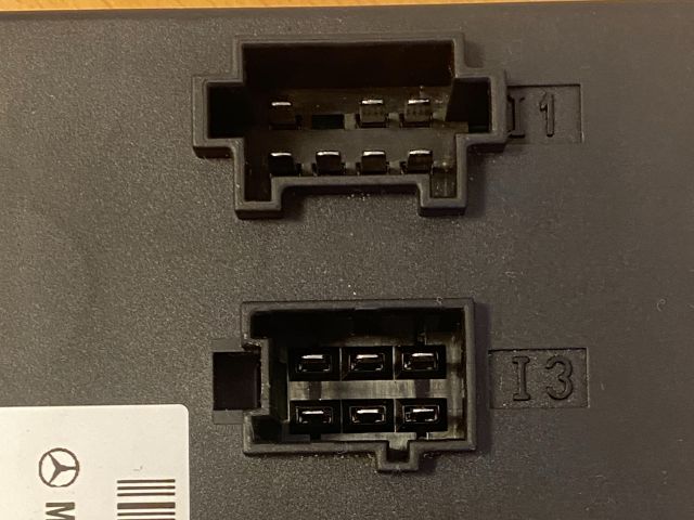 bontott MERCEDES-BENZ E-CLASS Elektronika (Magában)