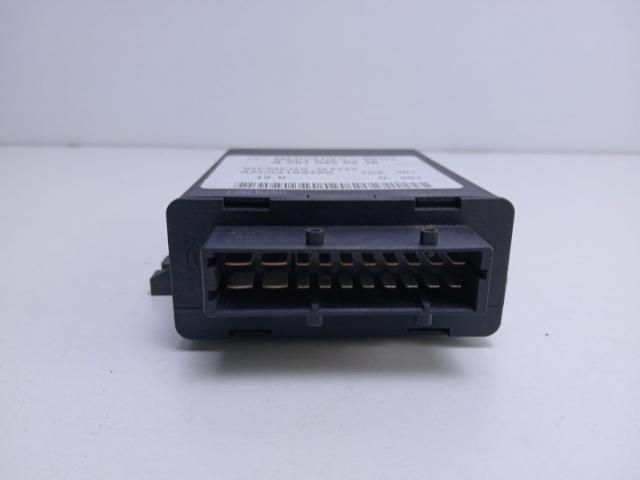 bontott MERCEDES-BENZ E-CLASS Elektronika (Magában)