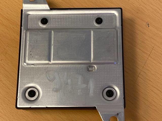 bontott MERCEDES-BENZ E-CLASS Elektronika (Magában)