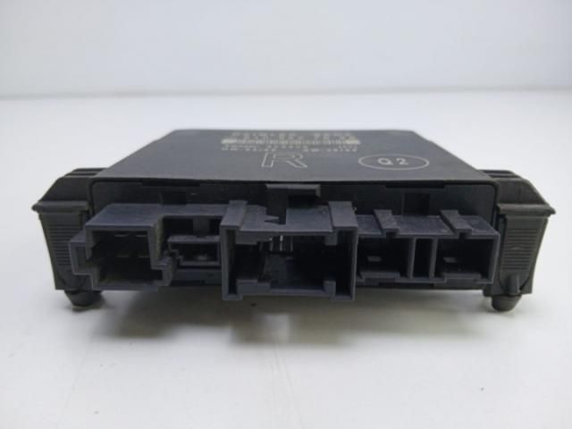 bontott MERCEDES-BENZ E-CLASS Elektronika (Magában)