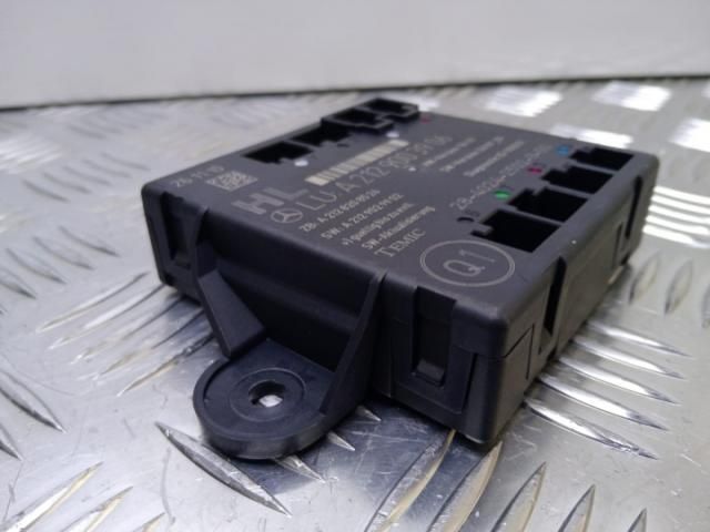 bontott MERCEDES-BENZ E-CLASS Elektronika (Magában)