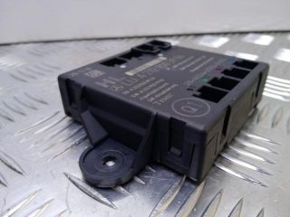 bontott MERCEDES-BENZ E-CLASS Elektronika (Magában)