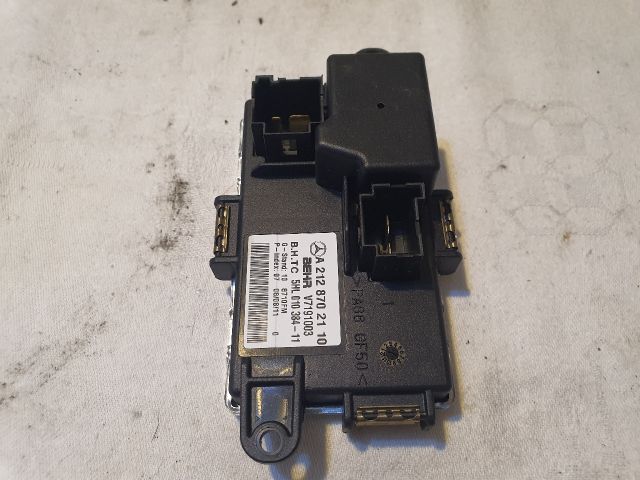 bontott MERCEDES-BENZ E-CLASS Előtét Ellenállás Fűtőmotor