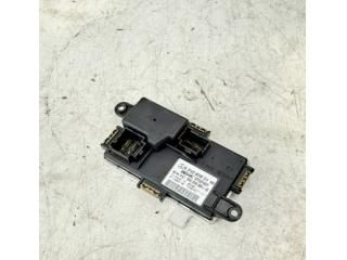 bontott MERCEDES-BENZ E-CLASS Előtét Ellenállás Fűtőmotor