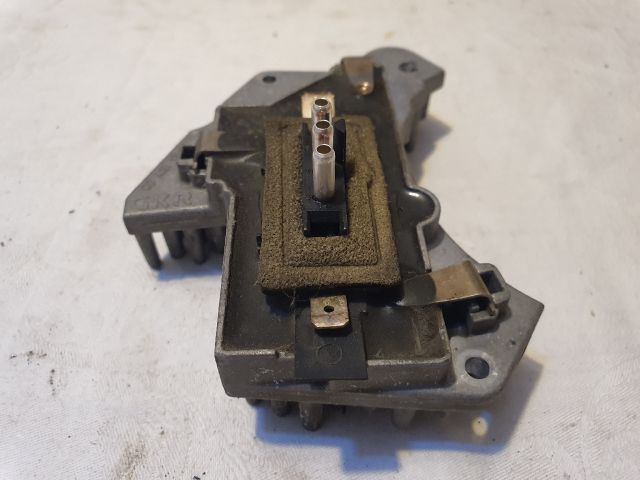 bontott MERCEDES-BENZ E-CLASS Előtét Ellenállás Fűtőmotor